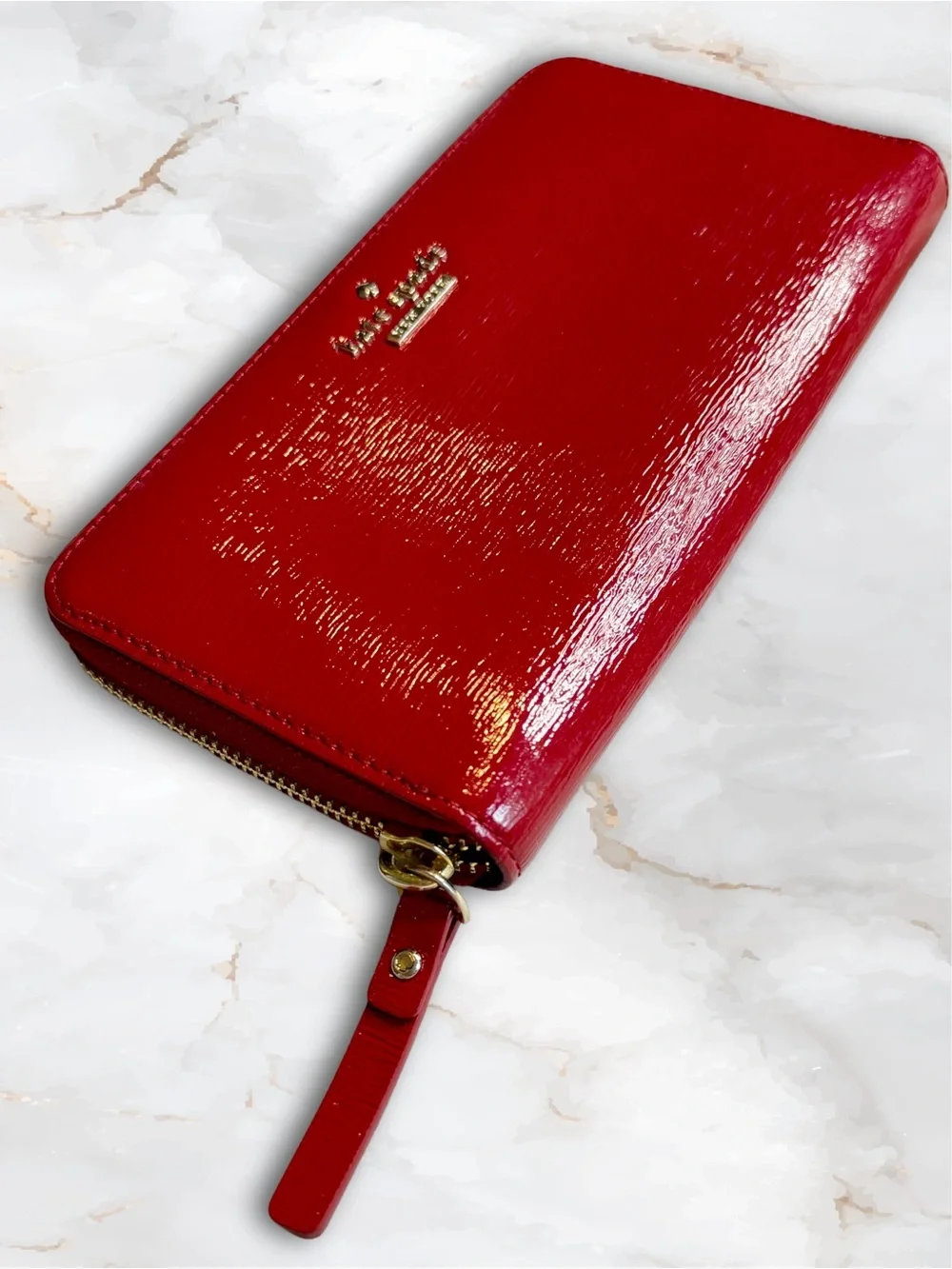 Kate Spade Red Cedar Leather Street Lacey Zip Around Wallet Gold Tone Hardware